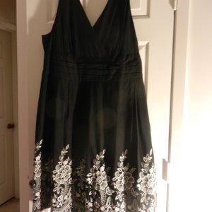 Dress Barn Black Embroidered Sleeveless Dress